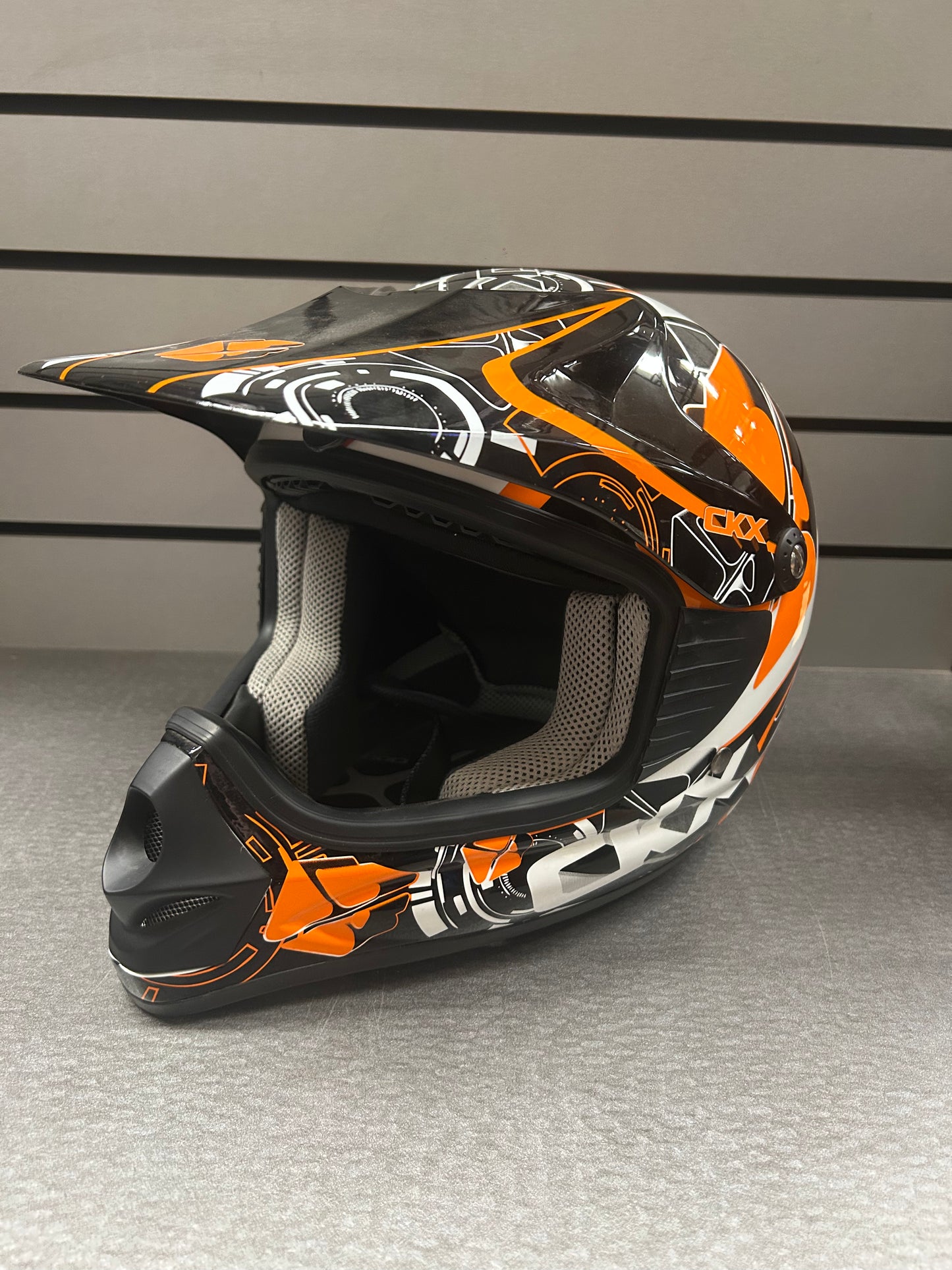 CKX TX218Y Youth Helmet