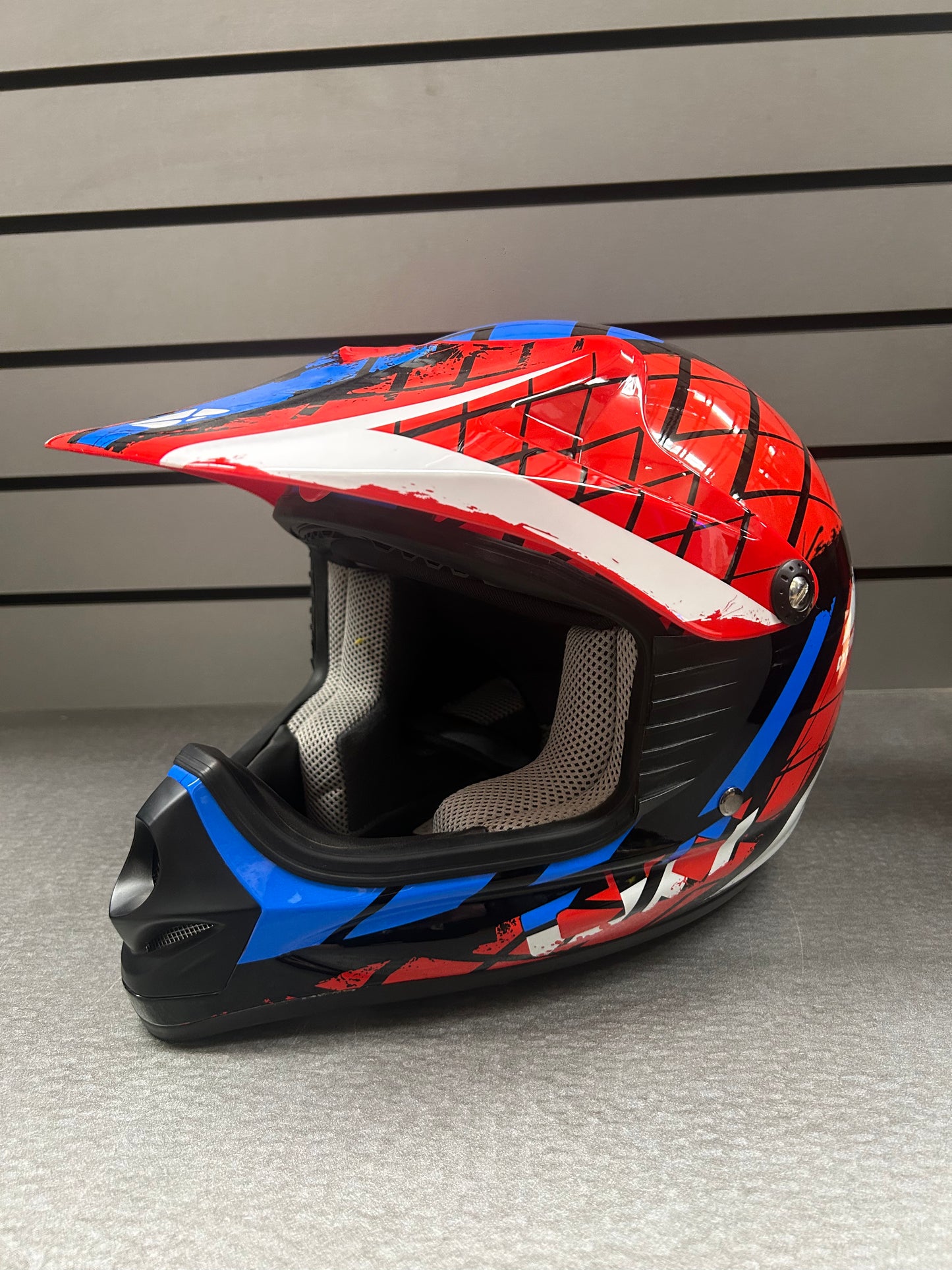 CKX TX218Y Youth Helmet